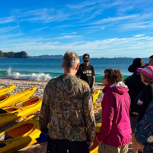Cathedral Cove kayaking tours 