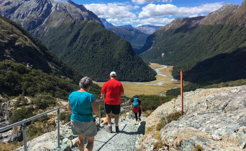 Routeburn And Milford Track The Best One Day Hiking Options New