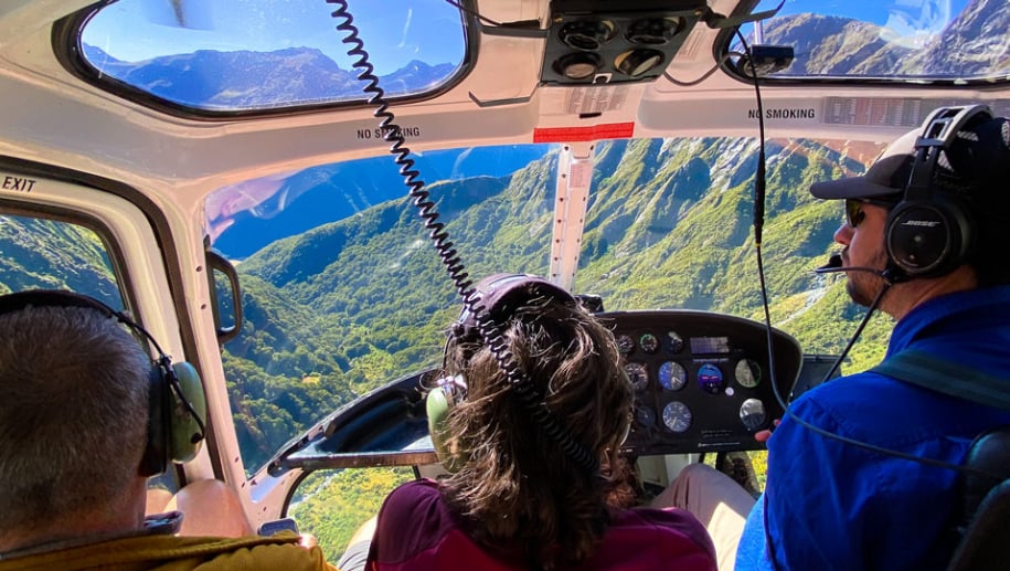 4 scenic helicopter flight mt aspiring national park PS