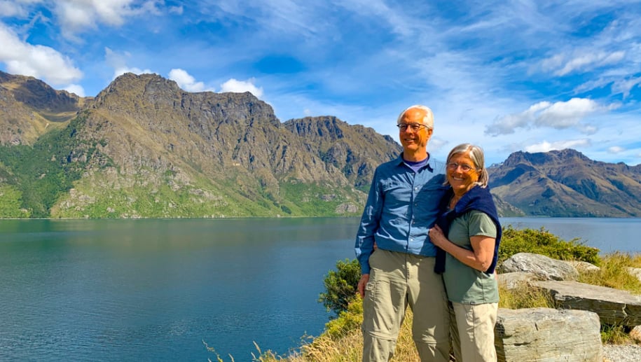 Happy guests couple Lake Wakatipu
