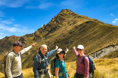 1. Group point to Ben Lomond summit