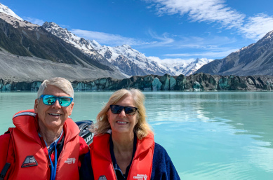 12 tasman glacier boat cruise 1