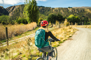 Arrowtown to Gibbston Valley bike solo guest