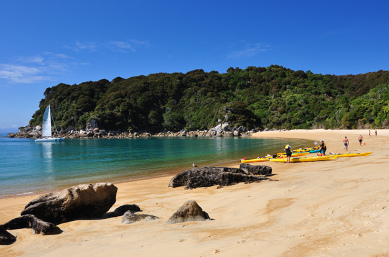 Kayak and beach Abel Tasman