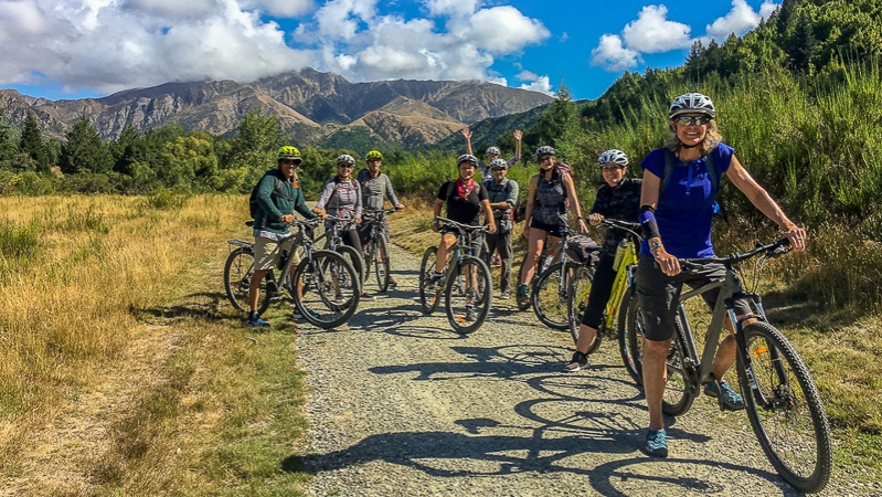 Biking the Queenstown Trail