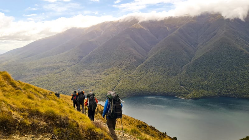 Hike to Bushline Hut in Nelson Lakes.