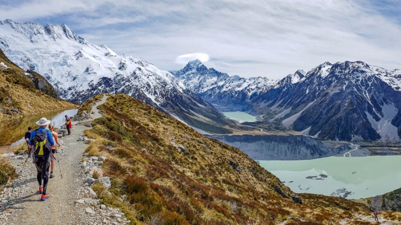 Sealy Tarns hike in Mt Cook National Park