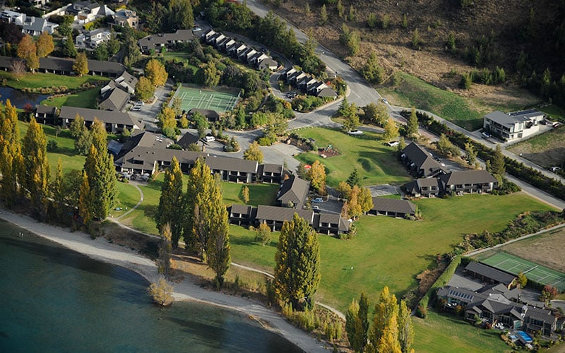Accommodation in New Zealand at Edgewater Resort