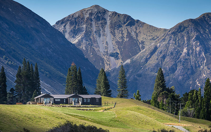 Accommodation at Lake Ohau Quarters