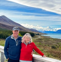 1 Couple with awesome Mt Cook views Lake Tekapo2