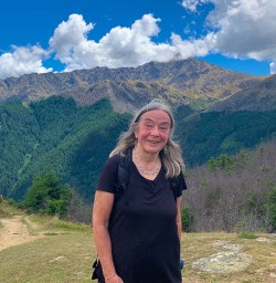 Exploring the beautiful Queenstown Hill on our South Island Walking tour 