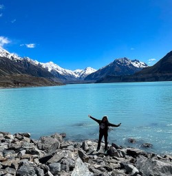 Lake Tasman adventure walking tour