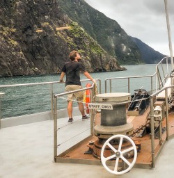 Boat tour at Milford Sound, Fiordland New Zealand