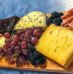 Snack at Kinloch, Otago New Zealand
