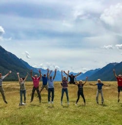 Jumping guests in Eglinton Valley