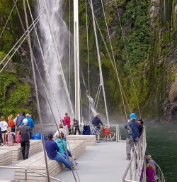 Stirling Falls, Milford Sound Fiordland Southland New Zealand
