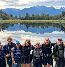 10 Hike Lake Matheson Park 25 November 2024 1