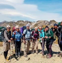Group photo Roberts Ridge