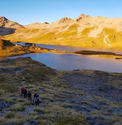 Hiking around Lake Angelus