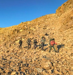 Hiking Roberts Ridge