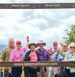 Lake Matheson group hike