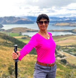 Hiking to the Rocky Mountain Summit 