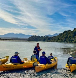 11 Kayak briefing