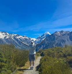 Mount Cook National Park hiking tours