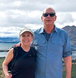 New Zealand hiking tours to the Rocky Mountain Summit 