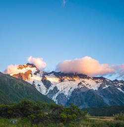 Sunsetting over Mount Cook National Park
