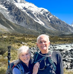Aoraki Mount Cook National Park guided hiking tours