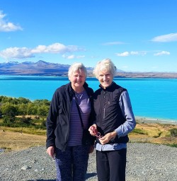 friends at lake pukaki
