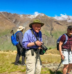 11 smiling guests Diamond Lake hike Wanaka