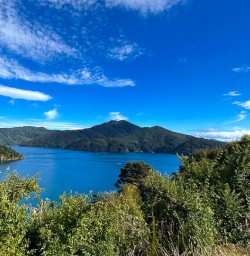 Lake Roiti in New Zealand