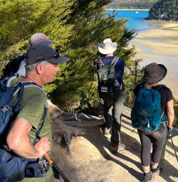 Walk Torrent Bay to Marahau 
