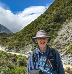 Guest enjoying Hooker Valley