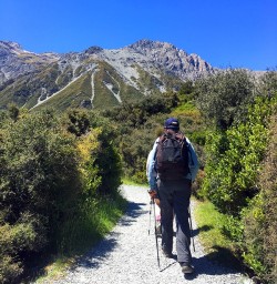 Hiking Hooker Valley