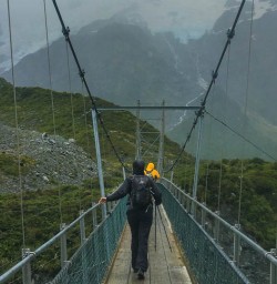 Hooker Valley swing bridge