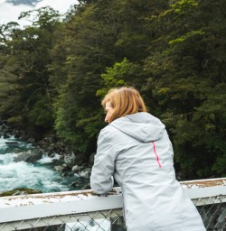 13 Darly taking in the Milford Track views