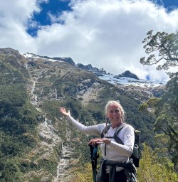 Explore Mount Aspiring