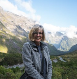 13. Solo guest Fiordland