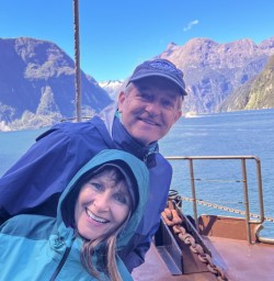 13. Guest couple on Milford boat cruise