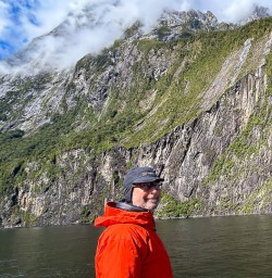Milford Sound cruise boat tours 