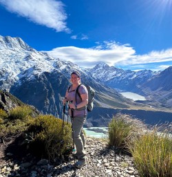 Sealy Tarns lookout in New Zealand