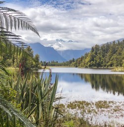 Lake Matheson, West Coast New Zealand