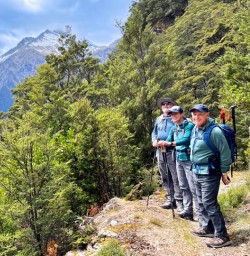 Mount Aspiring National Park hiking tour small group