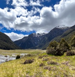 Mount Aspiring National Park small group tour