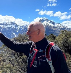 14 routeburn track south island hiking