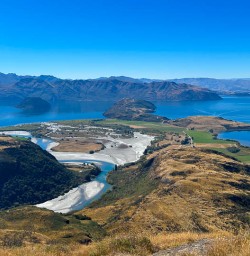 Exploring Lake Wanaka 