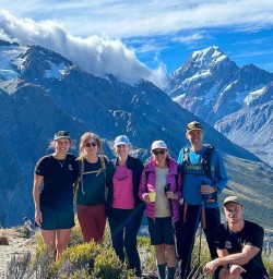 AorakiMount Cook hiking tour M24MAR25